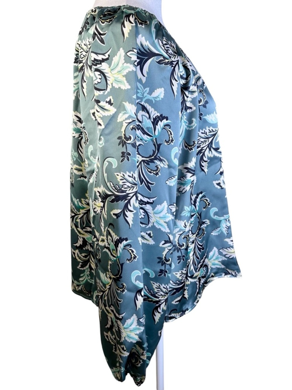LOFT Floral Long Sleeve Blouse Size XS - Picture 7 of 11